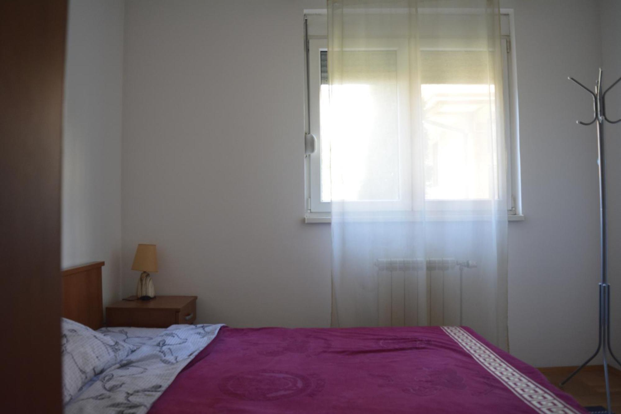 Apartman Pirot Ngoại thất bức ảnh